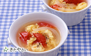 玉ねぎとトマト、卵のスープ
